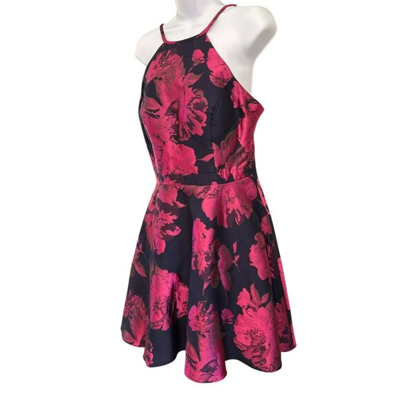 XScape Women's Purple Black Floral Special Occasions Cocktail Dress Size 10 - Picture 1 of 4
